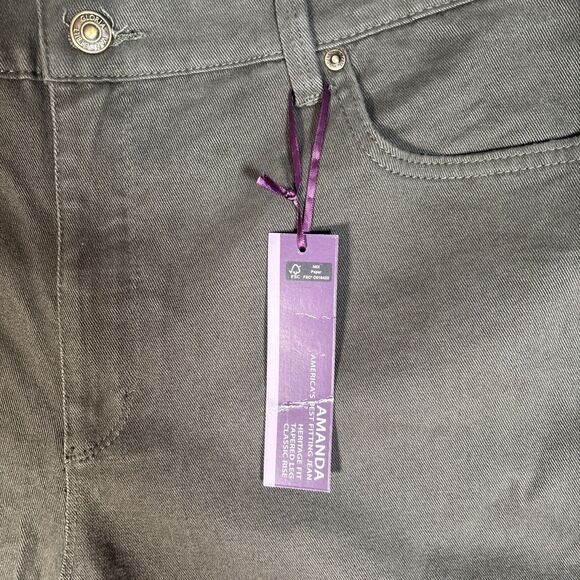 NWT Gloria Vanderbilt Amanda Jeans Women’s Size 16 Olive Green Tapered Leg - Picture 7 of 14
